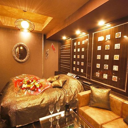 Hotel Sara Kinshicho (Adults Only) โตเกียว ภายนอก รูปภาพ