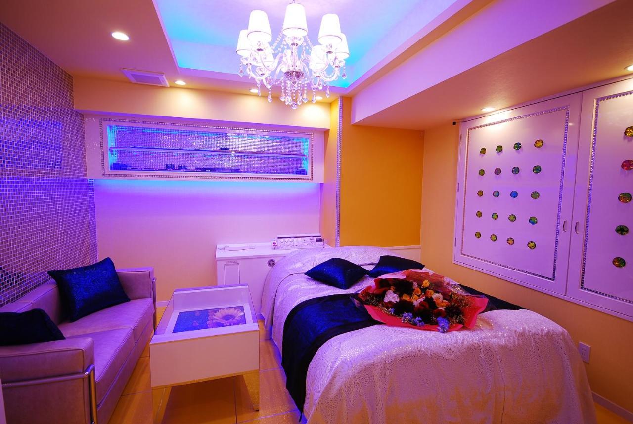 Hotel Sara Kinshicho (Adults Only) โตเกียว ภายนอก รูปภาพ