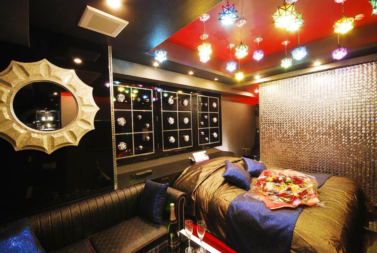 Hotel Sara Kinshicho (Adults Only) โตเกียว ภายนอก รูปภาพ