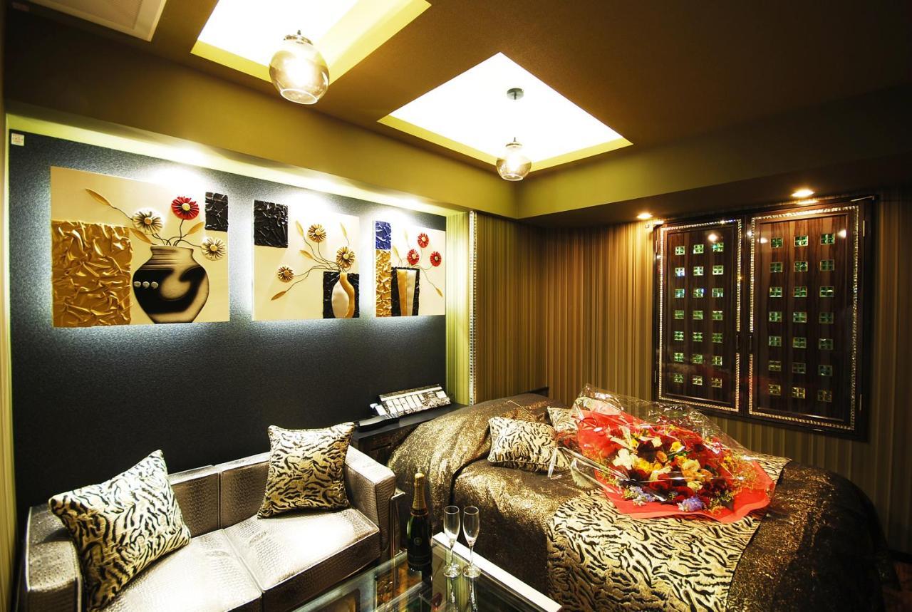 Hotel Sara Kinshicho (Adults Only) โตเกียว ภายนอก รูปภาพ