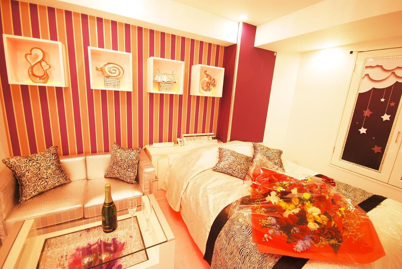 Hotel Sara Kinshicho (Adults Only) โตเกียว ภายนอก รูปภาพ