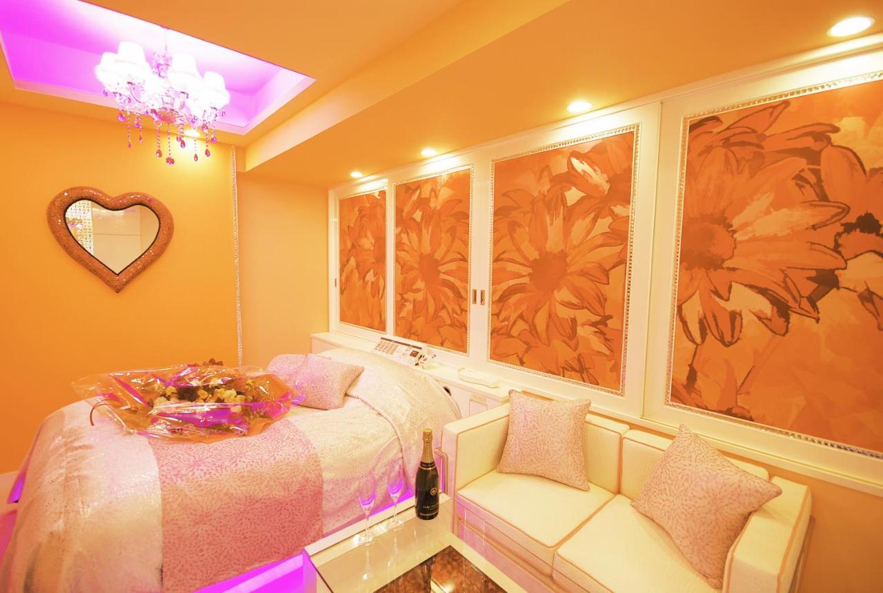 Hotel Sara Kinshicho (Adults Only) โตเกียว ภายนอก รูปภาพ