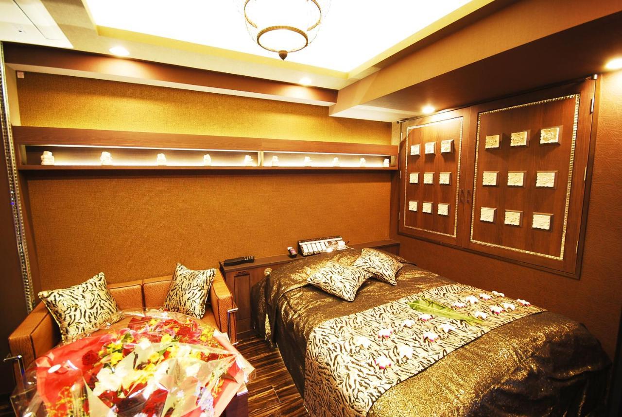 Hotel Sara Kinshicho (Adults Only) โตเกียว ภายนอก รูปภาพ